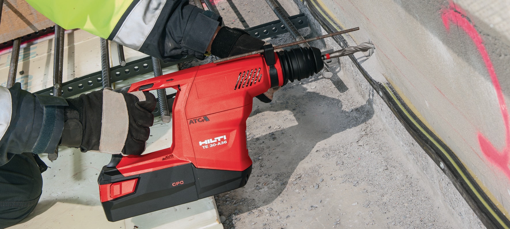 ☆品☆HILTI ヒルティ 36V 充電式ロータリーハンマードリル TE30-A36 バッテリー2個(5.2Ah 9.0Ah) ケース付 60506