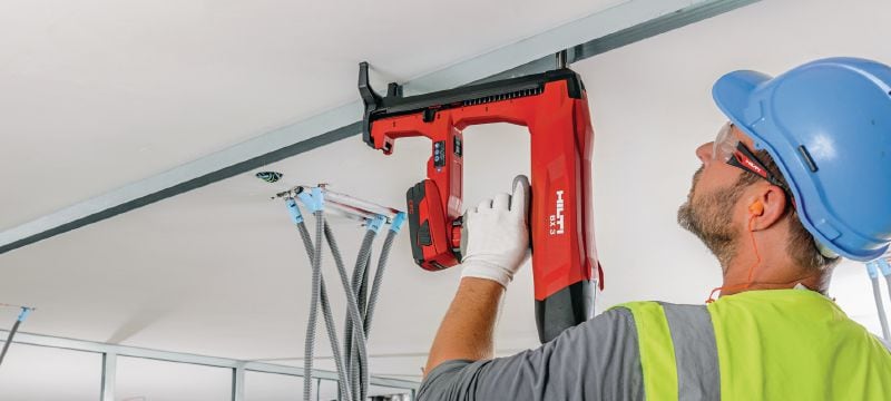 ☆未使用品☆HILTI ヒルティ 22V 留付けツール 充電式鋲打機 BX3-L バッテリー B22 2個(21.6V 2.5Ah) 充電器 C4 付き 74809