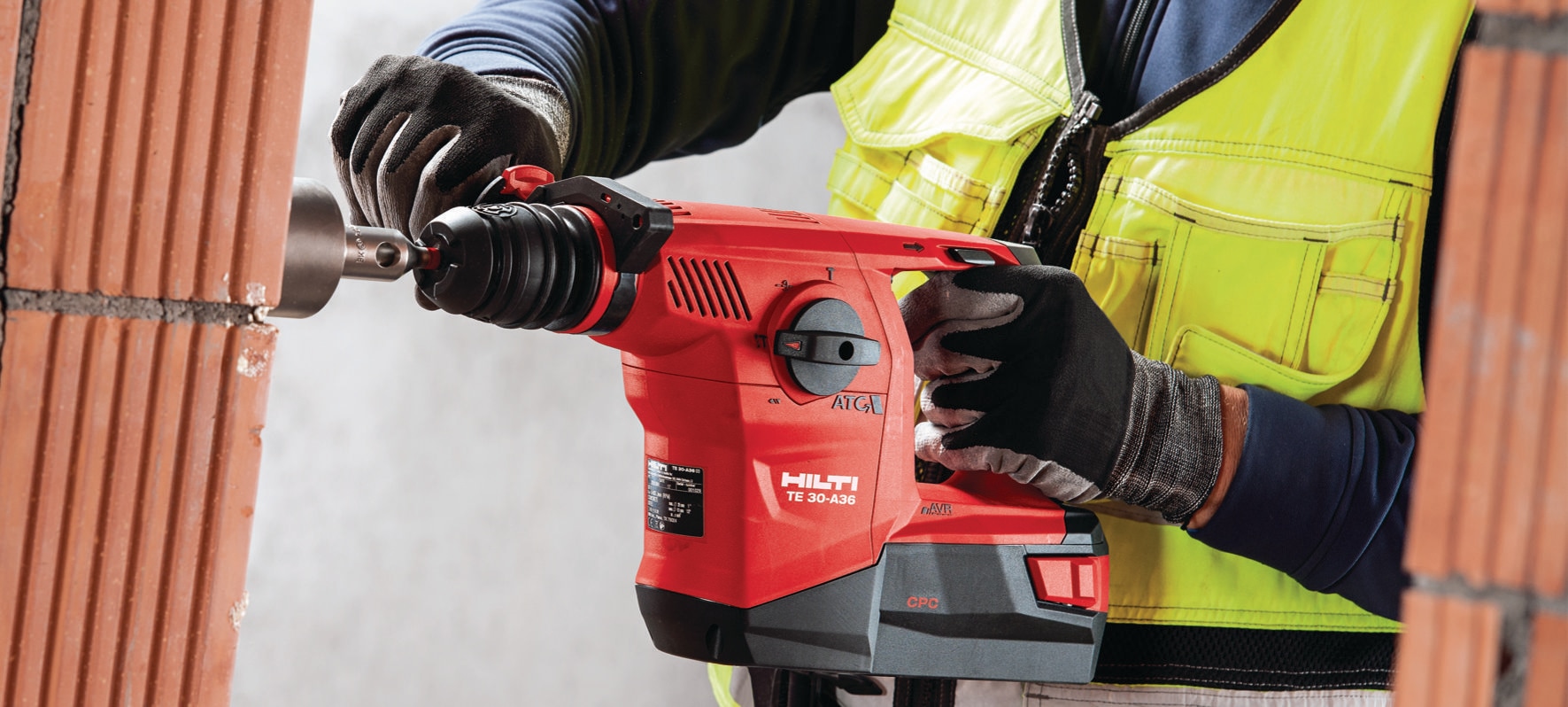 ☆品☆HILTI ヒルティ 36V 充電式ロータリーハンマードリル TE30-A36 バッテリー2個(5.2Ah 9.0Ah) ケース付 60506