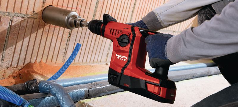 ☆品☆HILTI ヒルティ 36V 充電式ロータリーハンマードリル TE30-A36 バッテリー2個(5.2Ah 9.0Ah) ケース付 60506